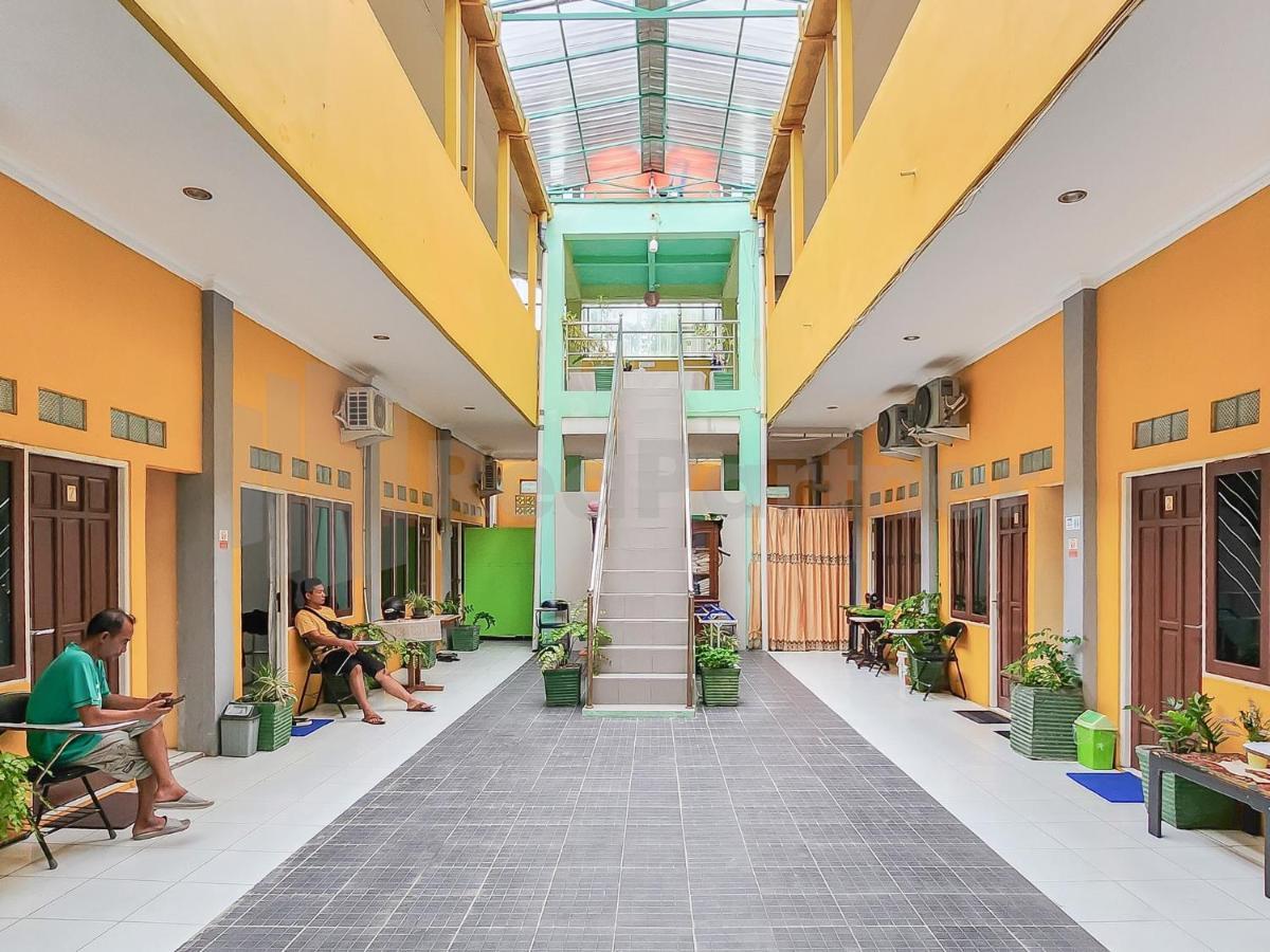 Hotel Griya Tambun Raya Redpartner Tumbangrungan Zewnętrze zdjęcie